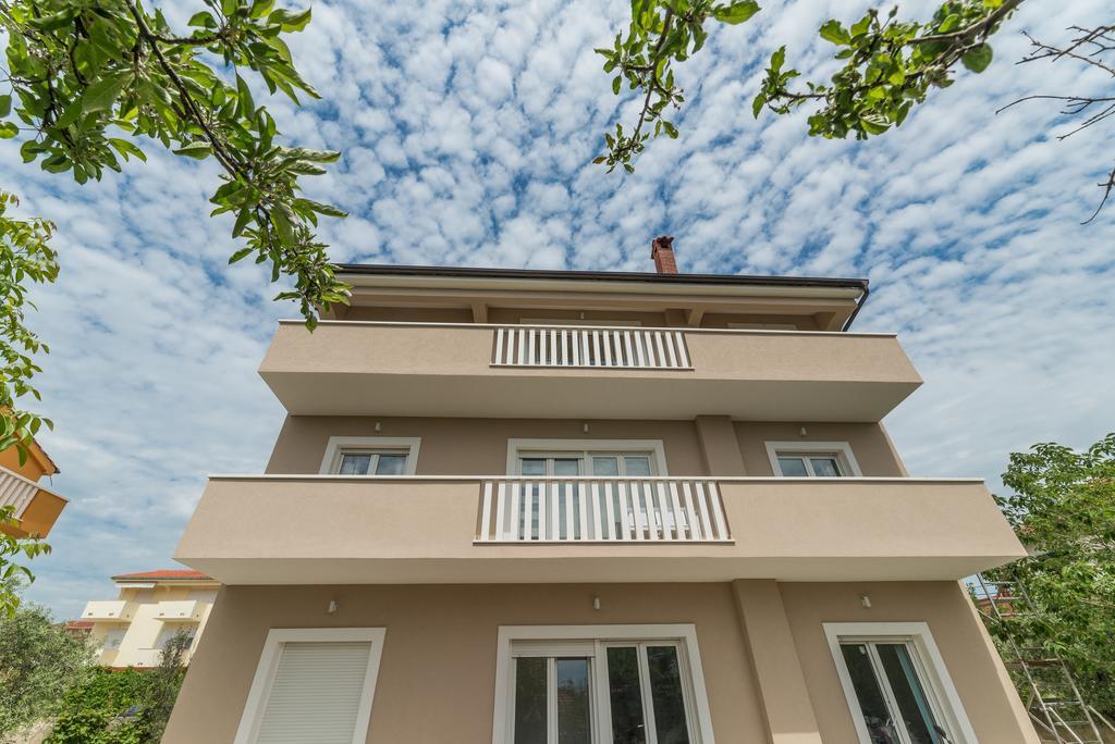 Apartments Kampanel Turanj Exterior photo